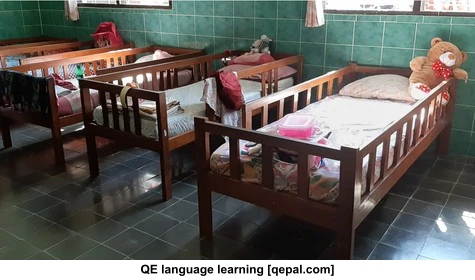 تصویر فلش کارت orphanage